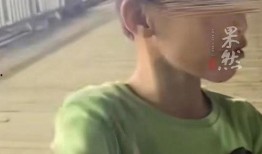 小孩哥最新爆料,揭秘娱乐圈最新热点事件！