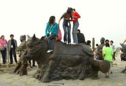 大铁牛在线观看,探寻传奇巨兽的神秘之旅