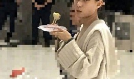 何超莲被闺蜜爆料视频,揭秘明星闺蜜间的真实关系